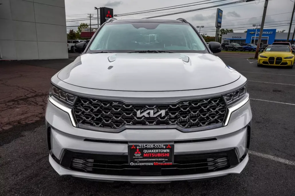 2022 Kia Sorento SX photo 1