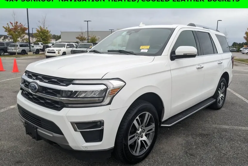 2023 Ford Expedition Limited photo 1