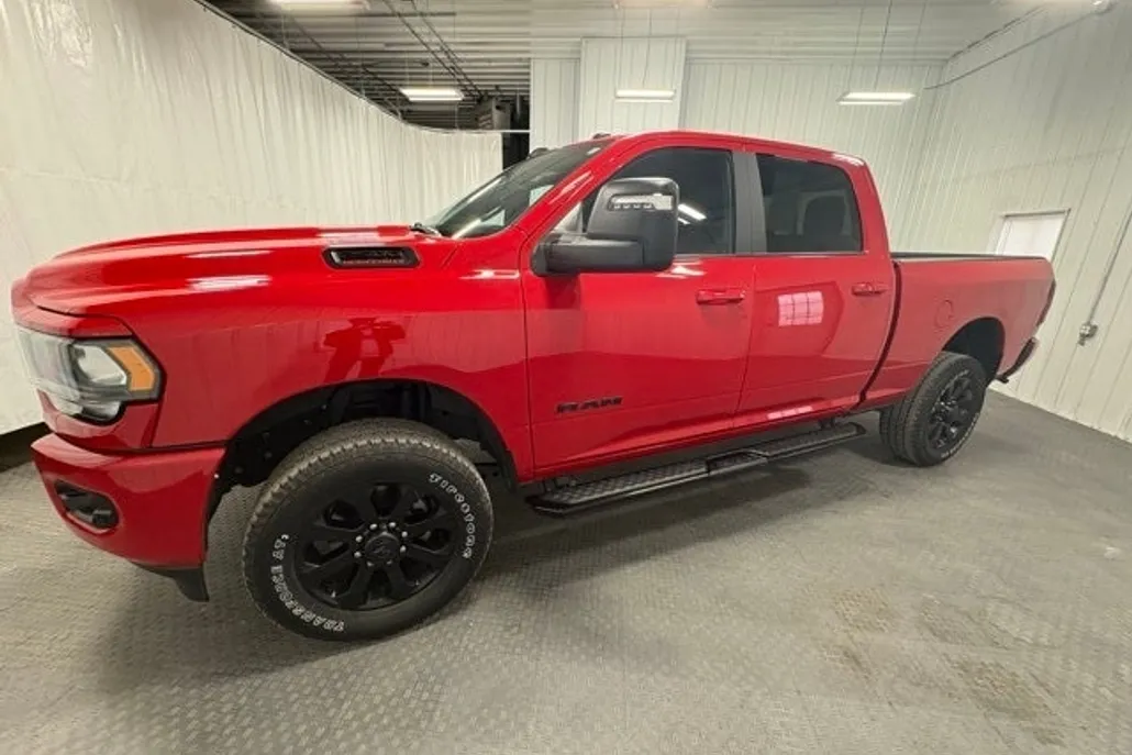 2024 Ram 2500 Big Horn photo 1