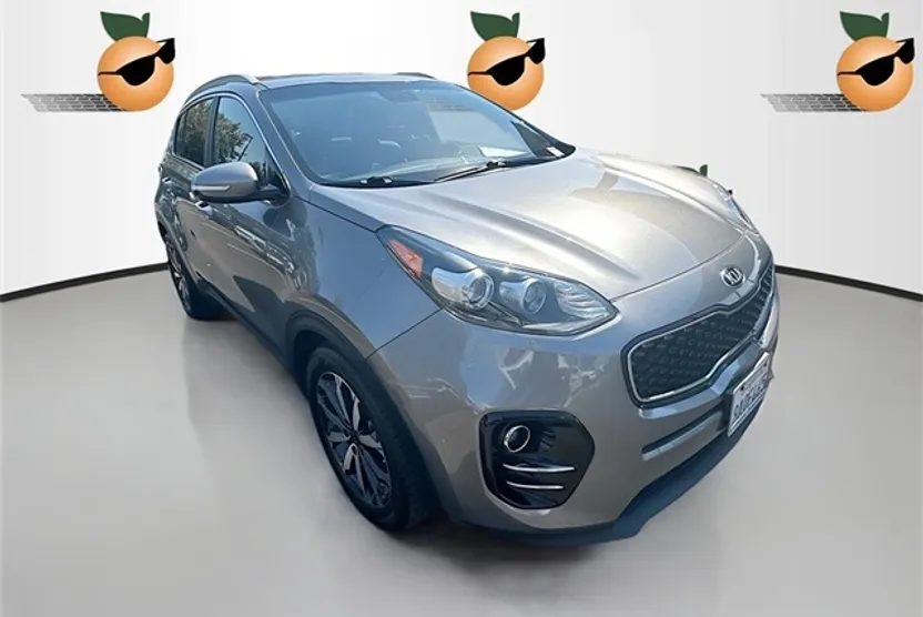 2018 Kia Sportage EX photo 1