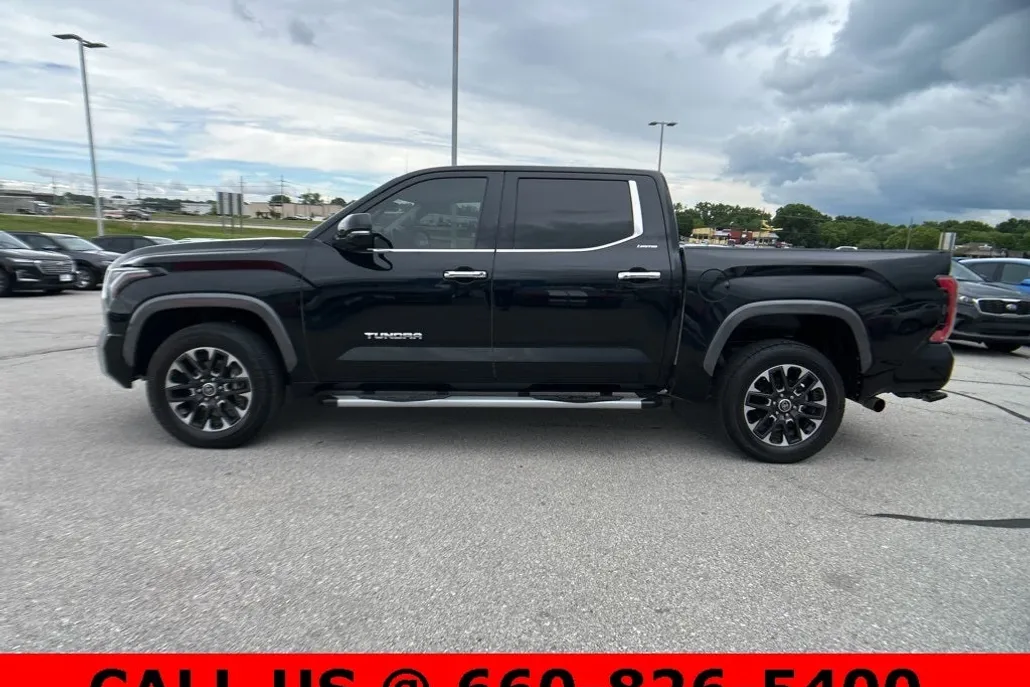 2023 Toyota Tundra Limited photo 1