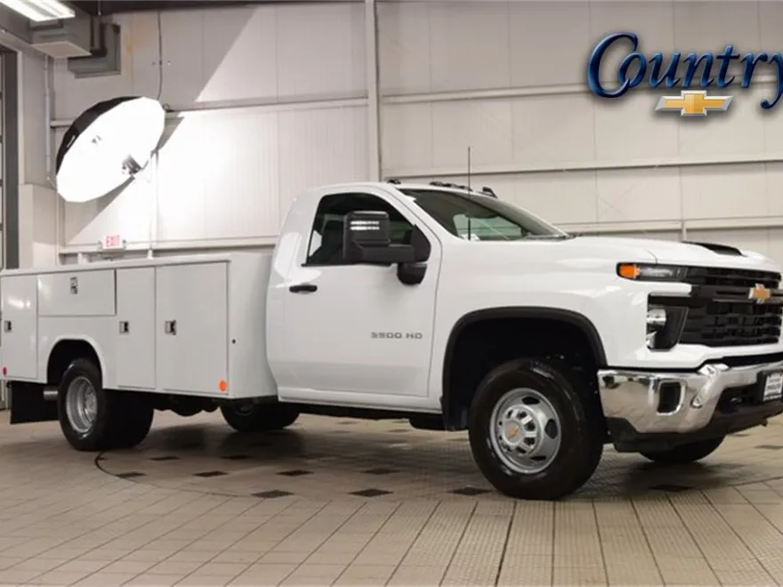 2025 Chevrolet Silverado 3500HD Work Truck photo 1