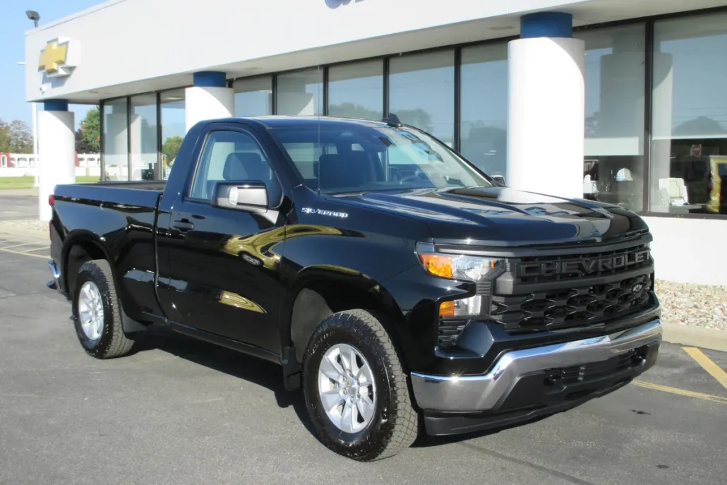 2022 Chevrolet Silverado Work Truck photo 1
