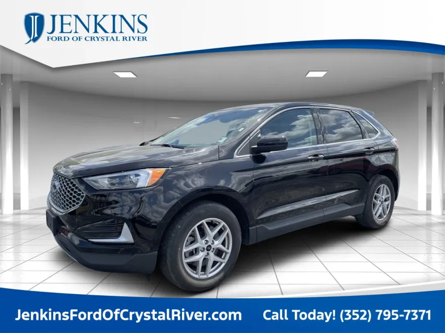 2023 Ford Edge SEL photo 1