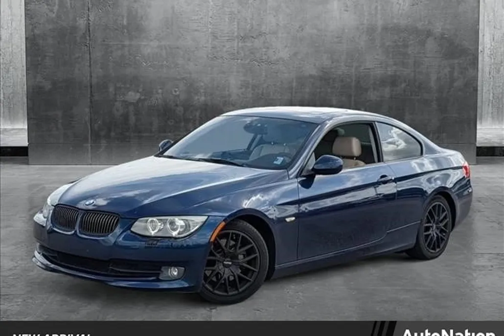 2012 Bmw 328i 3-series photo 1