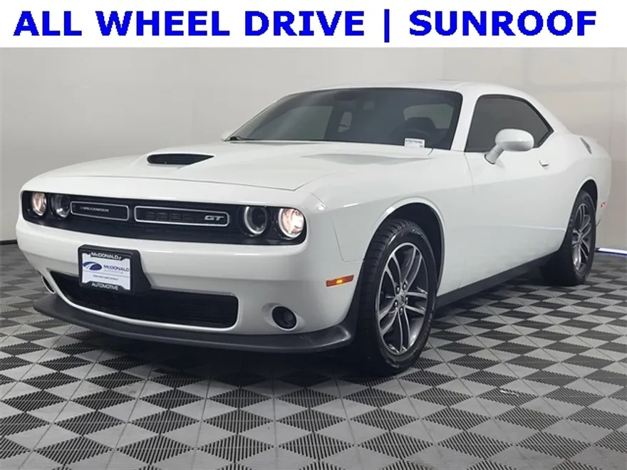 2019 Dodge Challenger GT photo 1