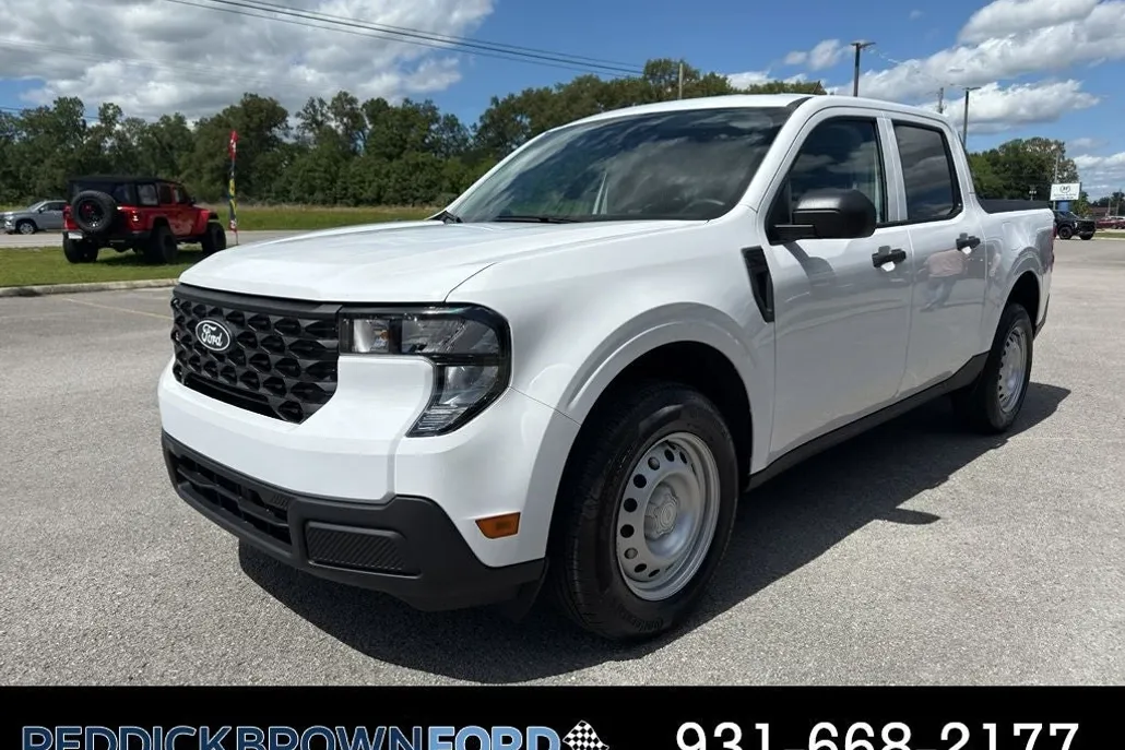 2025 Ford Maverick XL photo 1
