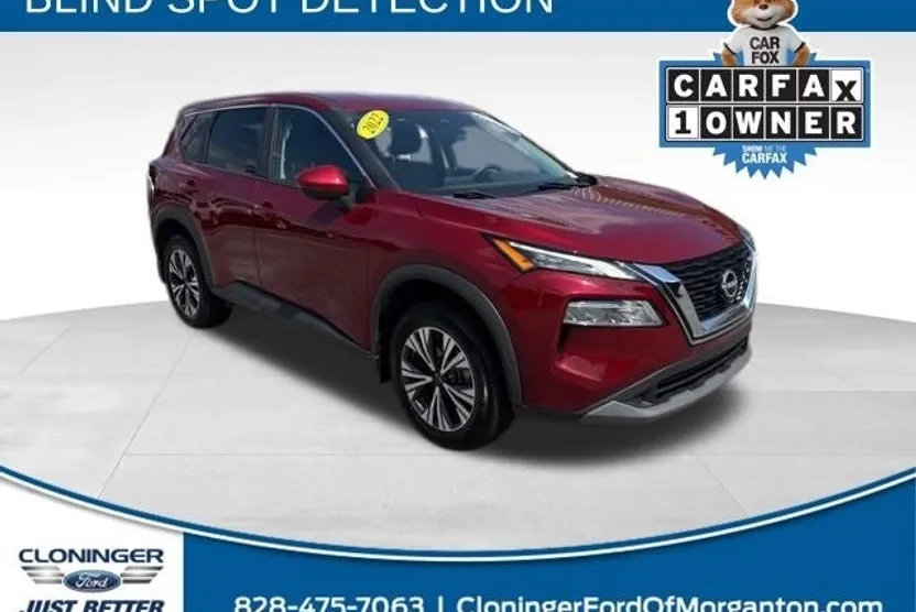 2022 Nissan Rogue SV photo 1
