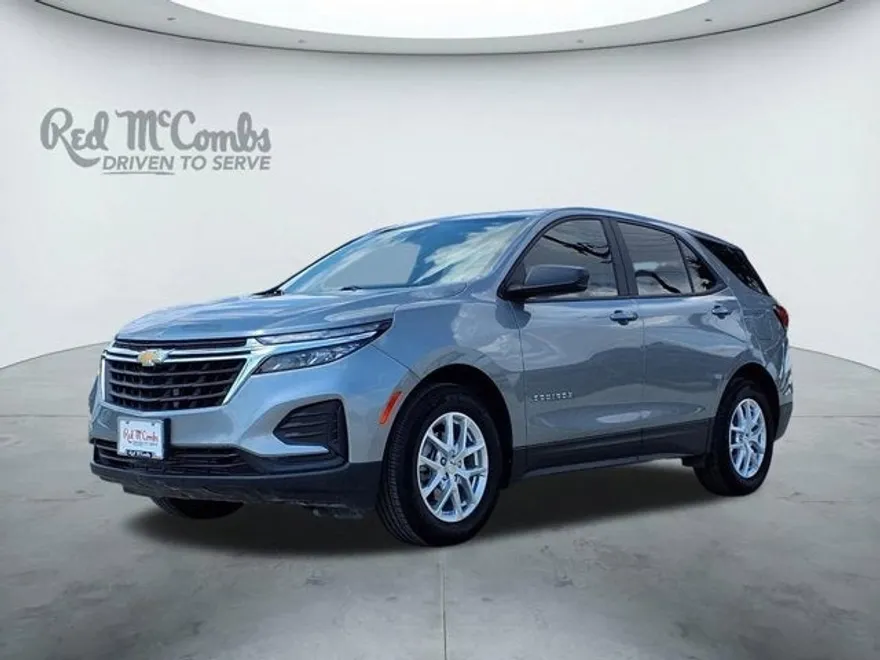 2024 Chevrolet Equinox LS photo 1