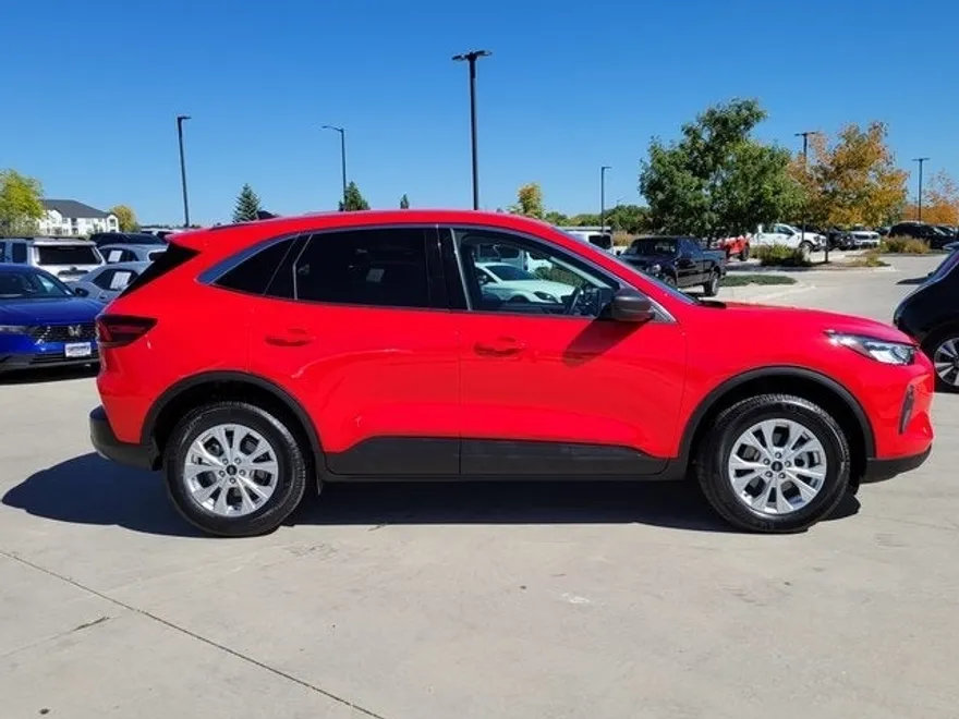 2024 Ford Escape Active photo 1
