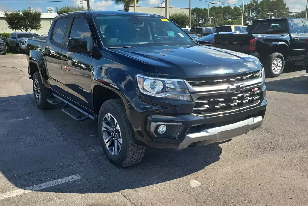 2022 Chevrolet Colorado Z71 photo 1