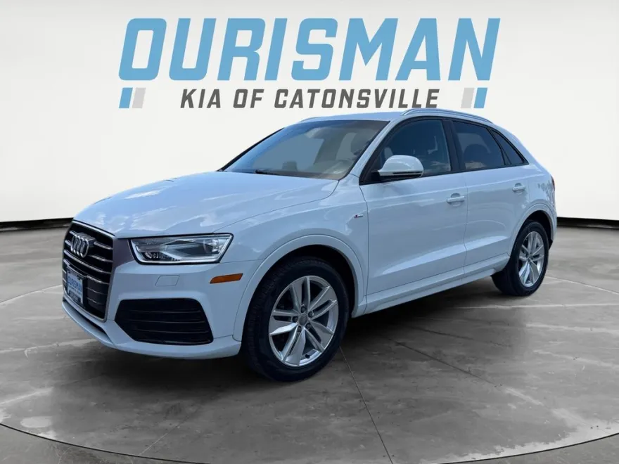 2018 Audi Q3 Premium photo 1
