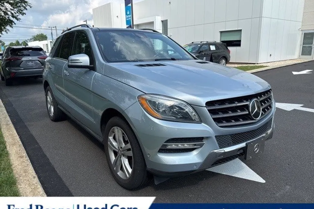2014 Mercedes Benz ML 350 4MATIC photo 1