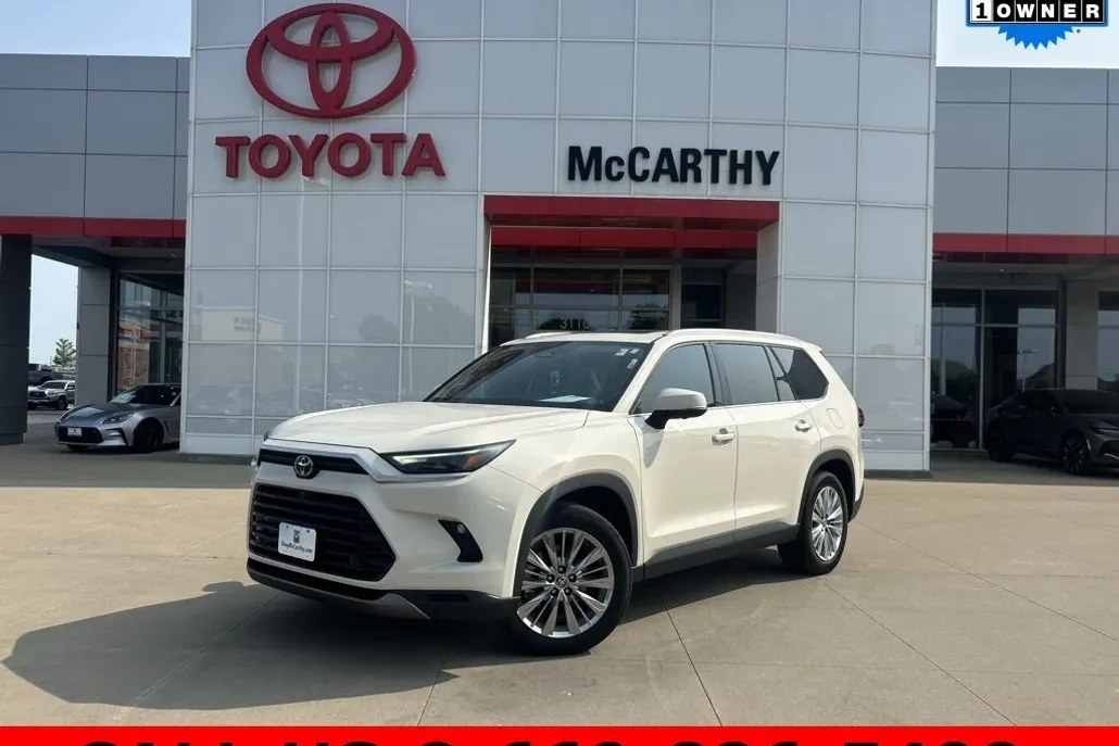 2024 Toyota Grand Highlander Platinum photo 1