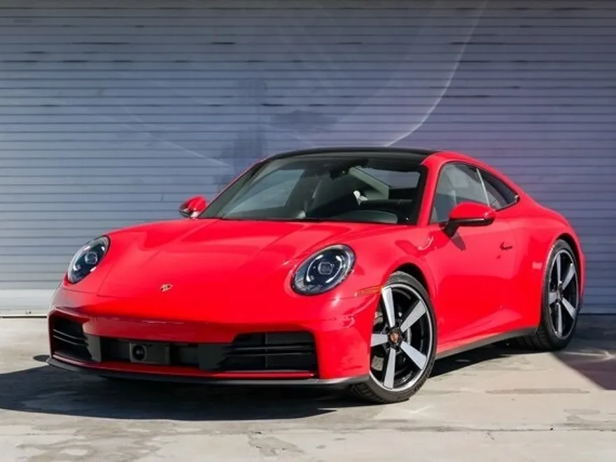 2025 Porsche 911 photo 1