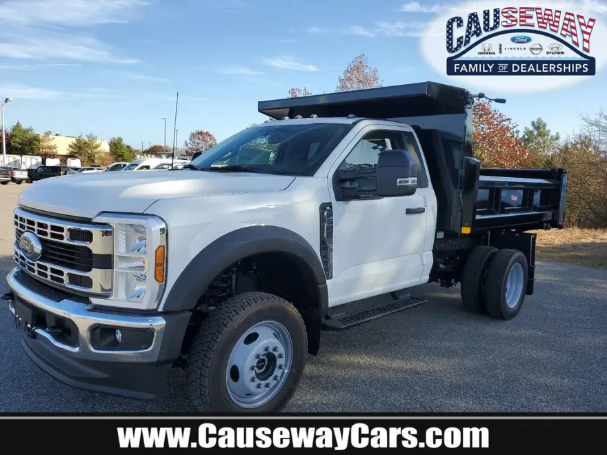 2024 Ford F-550 XL photo 1