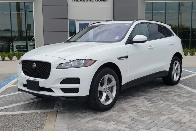 2018 Jaguar F-PACE Premium photo 1