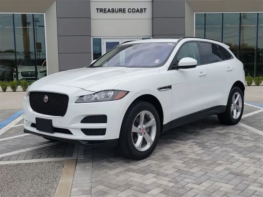 2018 Jaguar F-PACE Premium photo 1