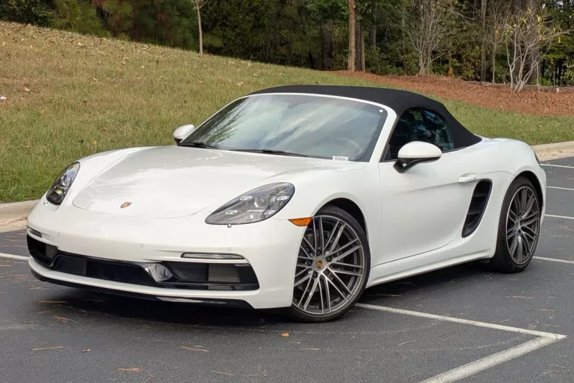 2024 Porsche Boxster photo 1