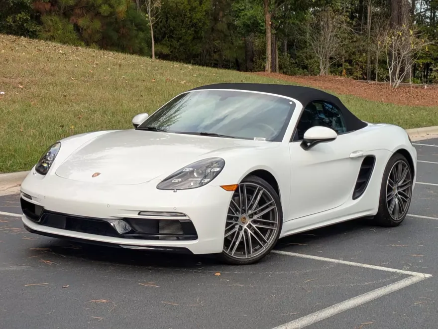 2024 Porsche Boxster photo 1