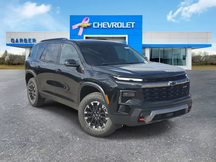 2026 Chevrolet Traverse Z71 photo 1