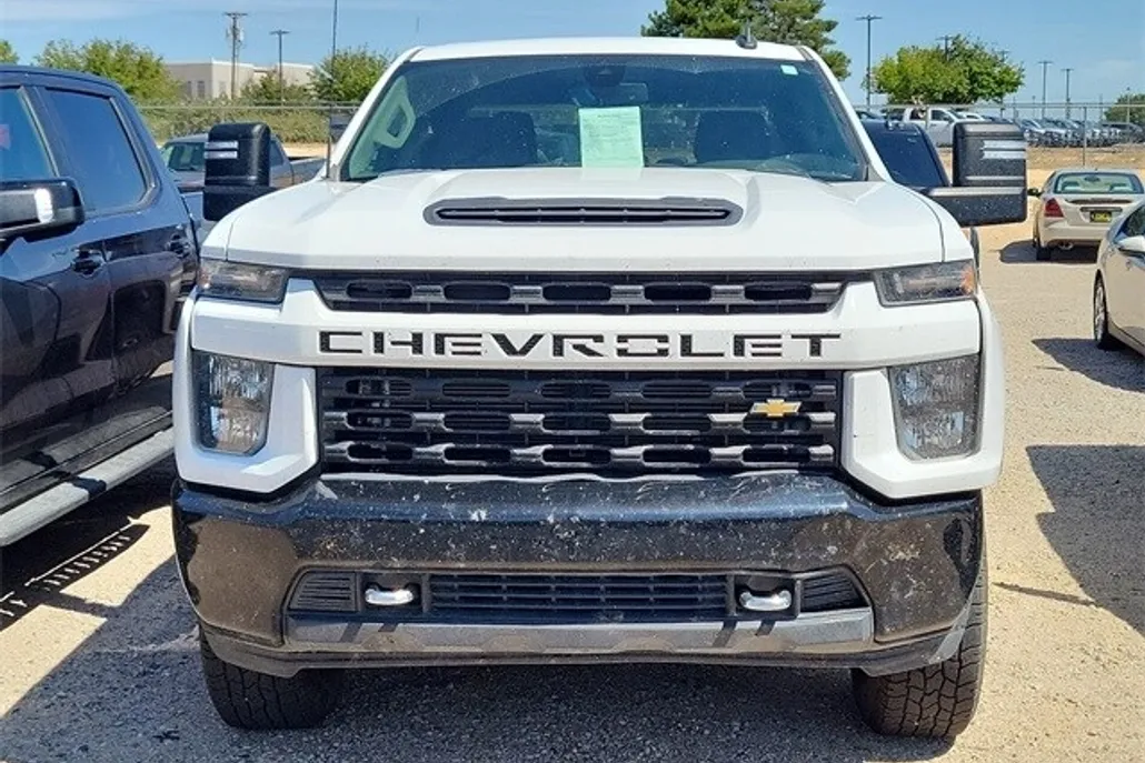 2022 Chevrolet Silverado 2500HD Custom photo 1