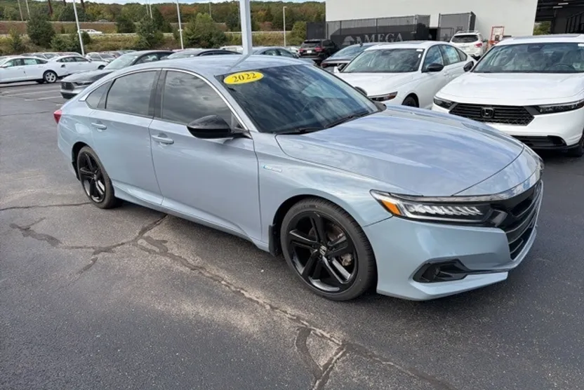 2022 Honda Accord Hybrid Sport photo 1