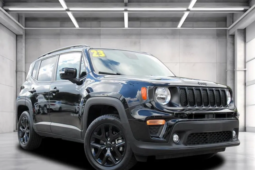 2023 Jeep Renegade Altitude photo 1