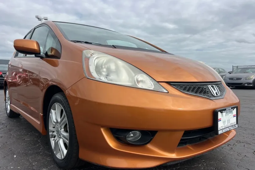 2009 Honda Fit Sport photo 1
