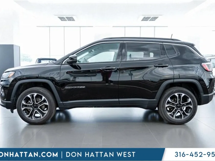 2022 Jeep Compass Limited photo 1