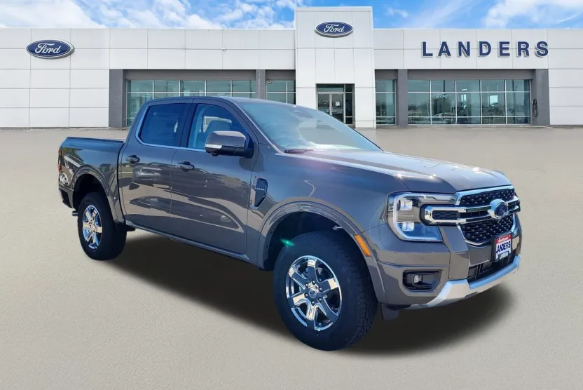 2025 Ford Ranger Lariat photo 1