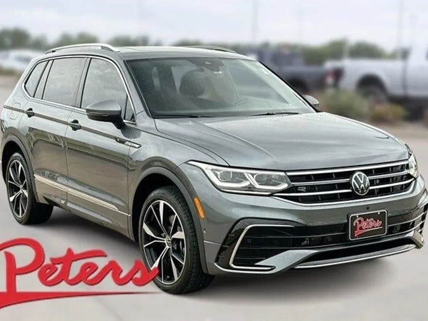 2024 Volkswagen Tiguan SEL R-Line Black photo 1