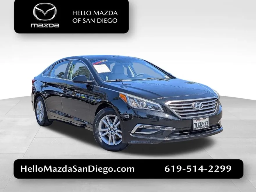 2015 Hyundai Sonata SE photo 1