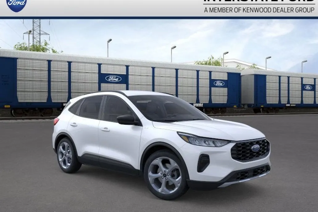 2025 Ford Escape ST-Line photo 1