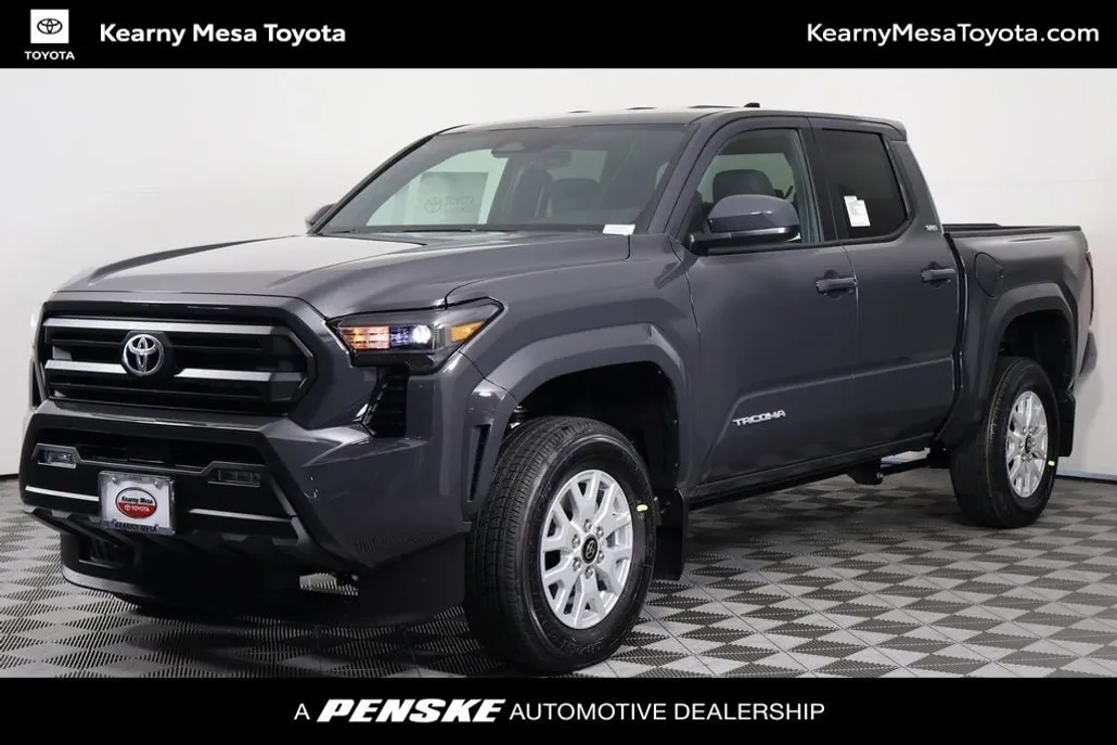 2025 Toyota Tacoma SR5 4x4 Double Cab photo 1