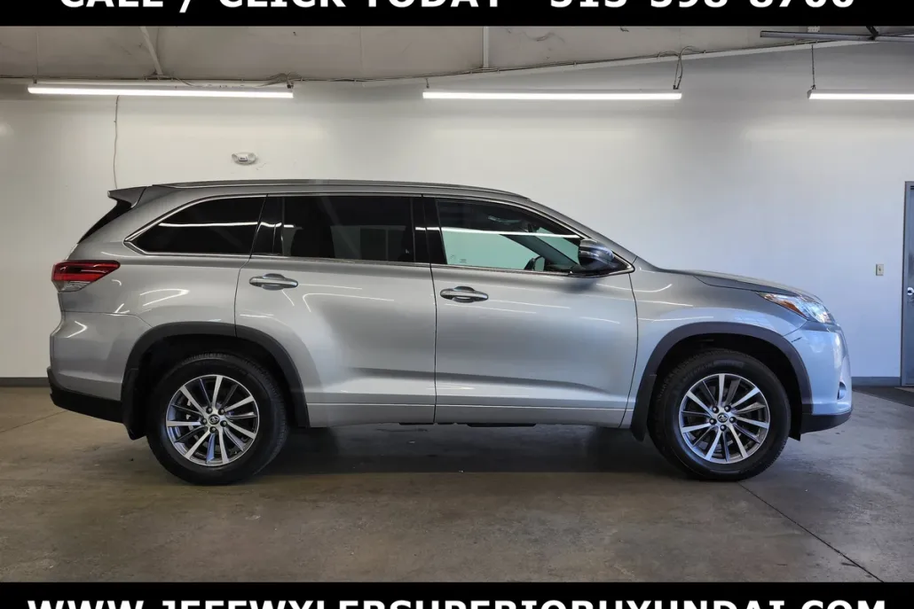 2018 Toyota Highlander XLE photo 1