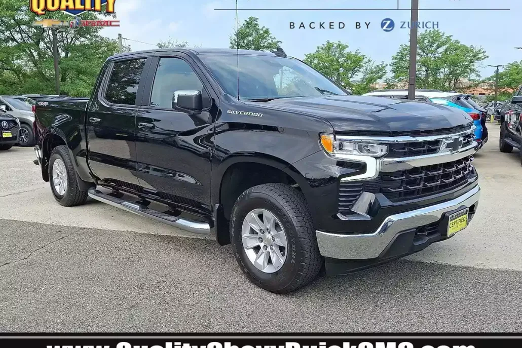 2024 Chevrolet Silverado 1500 LT photo 1