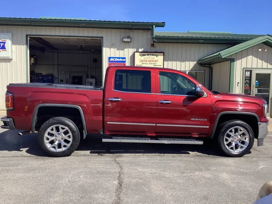 2017 Gmc Sierra 1500 SLT photo 1