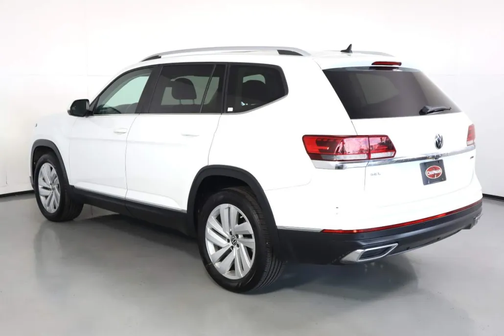 2021 Volkswagen Atlas SEL photo 1