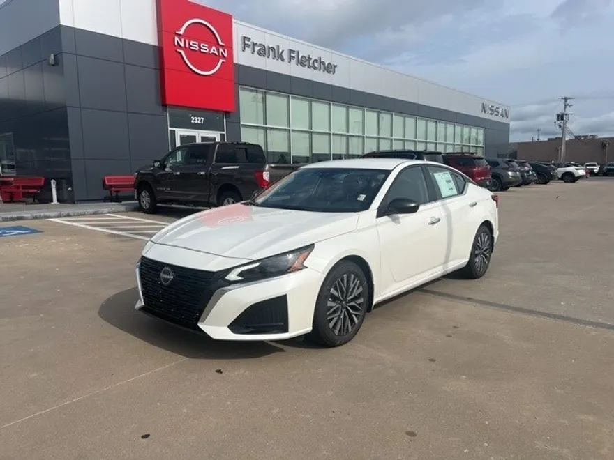 2025 Nissan Altima 2.5 SV photo 1