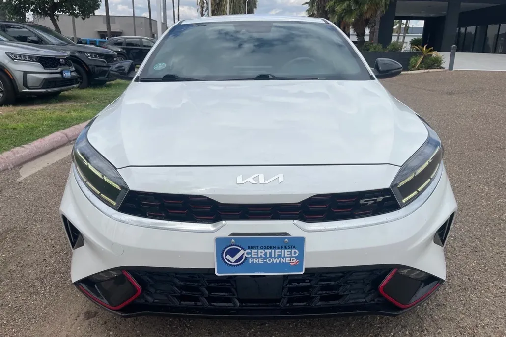 2023 Kia Forte GT photo 1