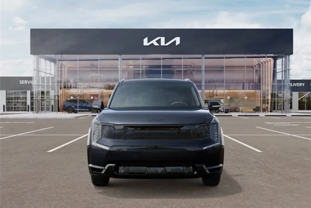2026 Kia EV9 Land photo 1