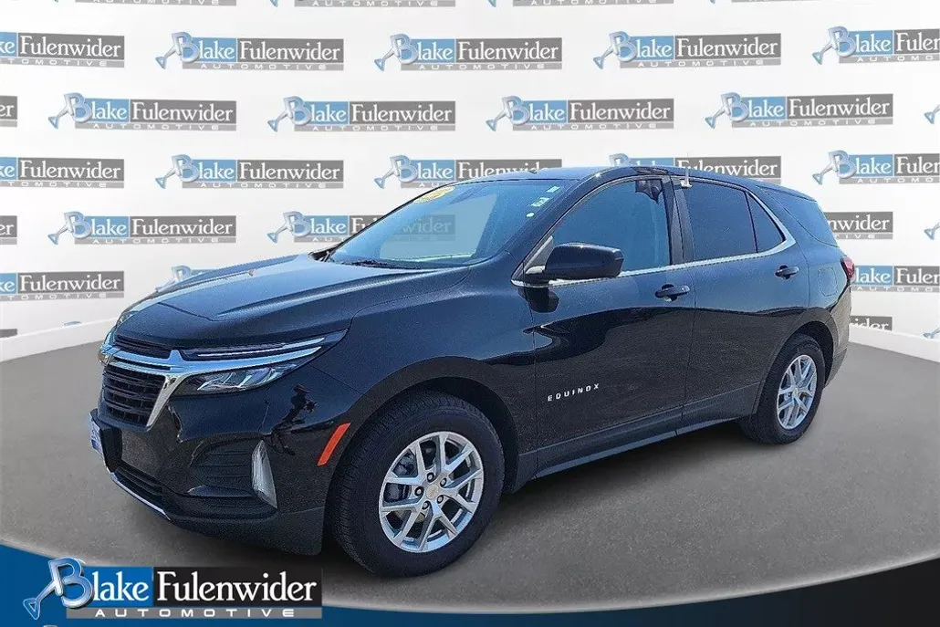 2022 Chevrolet Equinox LT photo 1