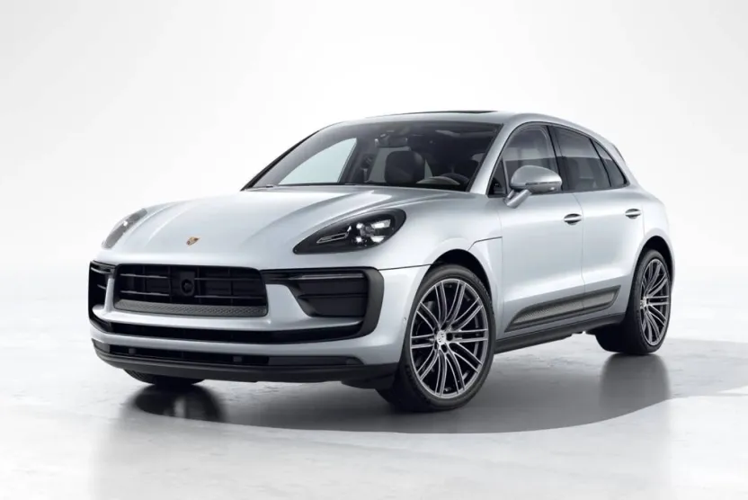 2026 Porsche Macan T photo 1