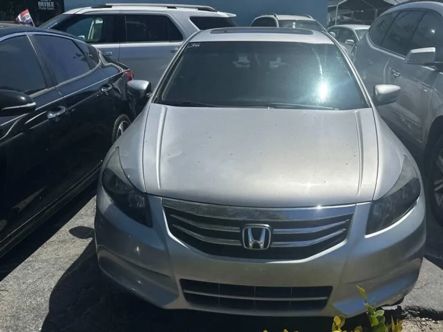 2012 Honda Accord EX photo 1