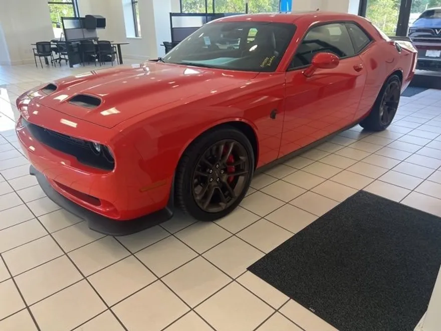 2023 Dodge Challenger SRT8 Hellcat photo 1