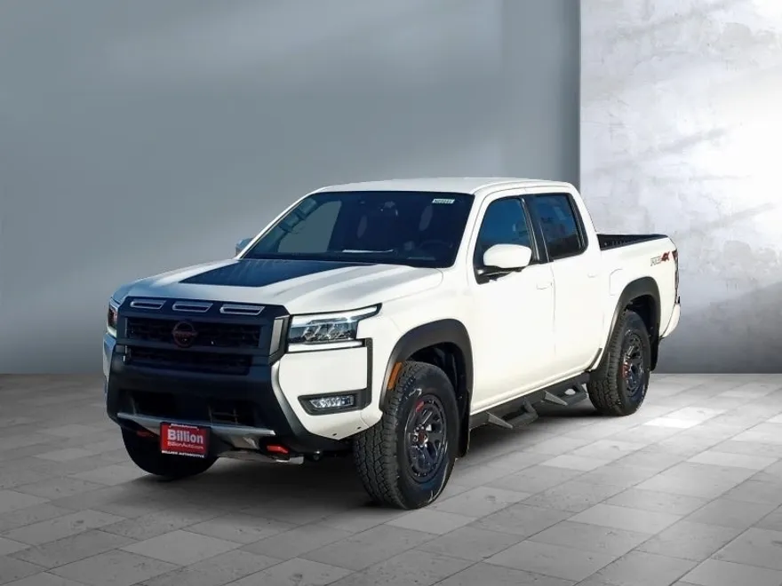 2025 Nissan Frontier Crew Cab PRO-4X photo 1
