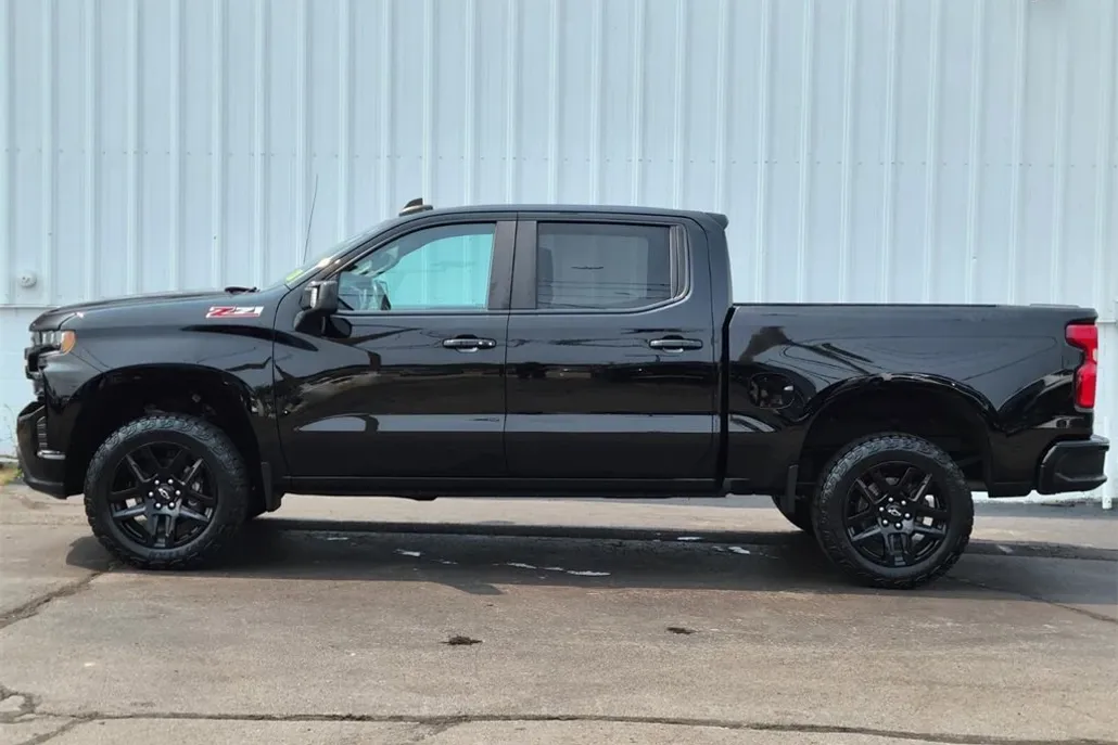 2022 Chevrolet Silverado 1500 LT Trail Boss photo 1