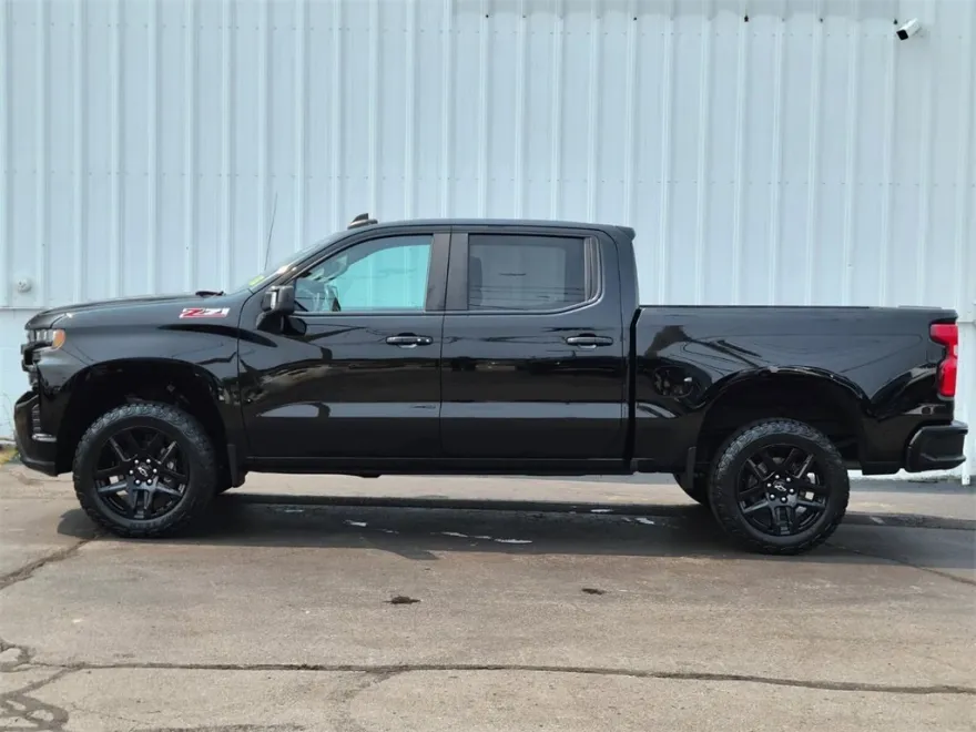2022 Chevrolet Silverado 1500 LT Trail Boss photo 1