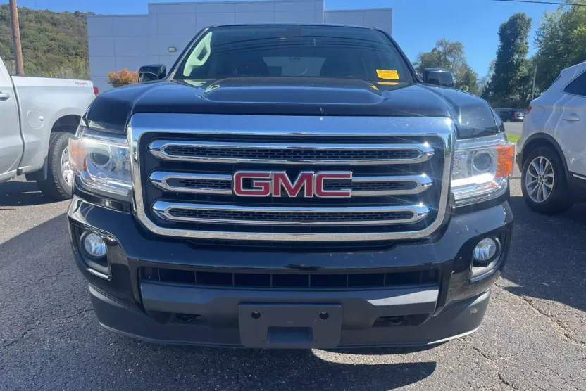2015 Gmc Canyon SLE photo 1